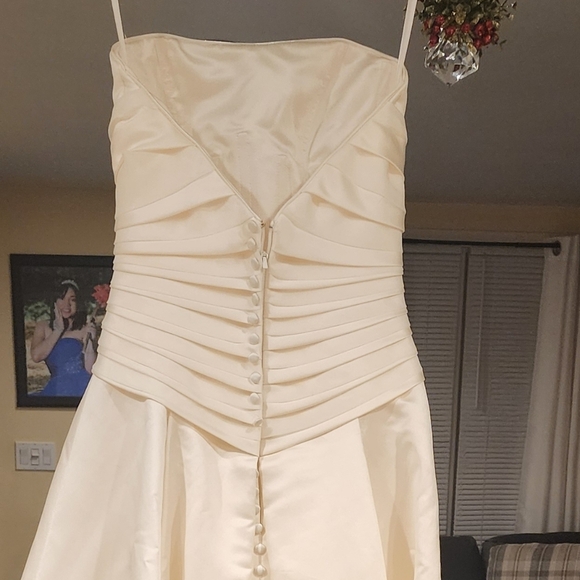 CASABLANCA ivory Bride Strappless Wedding Dress Size 4 - Picture 3 of 16